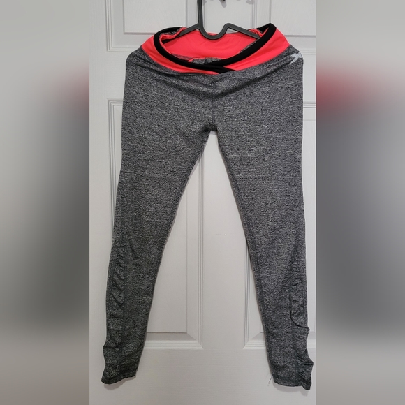 Grey leggings - Picture 1 of 2